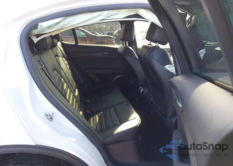 2018 Alfa Romeo Stelvio Ti Sport Awd z USA, uszkodzony, nr VIN ZASFAKNN3J7B86401